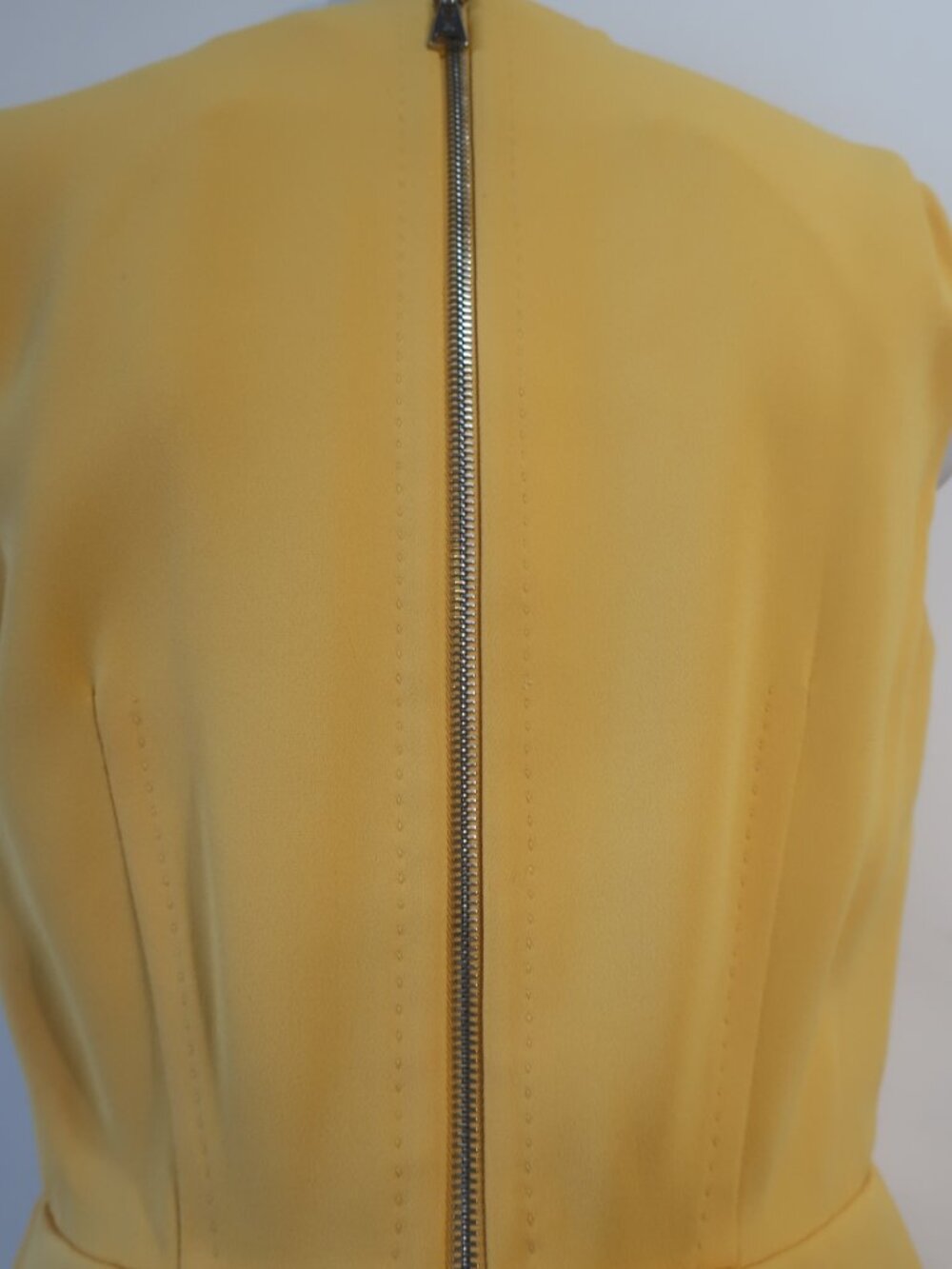 Authentic Louis Vuitton (Item-779 Marigold Yellow Sleeveless Pleat Dress 40 US/8 - Picture 5 of 16